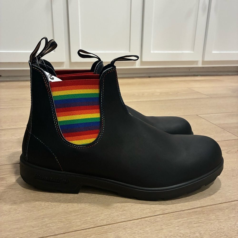 NEW Blundstone Men’s Original Chelsea Boot Rainbow Leather Size 13 UK/14 US